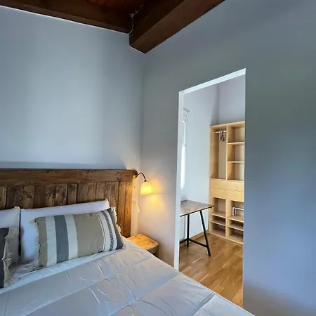 Casa De Maria Cerdanya * بورغ مدام